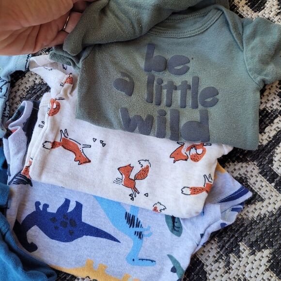 BUNDLE Newborn Onesies Animals Dinosaurs Henleys - Picture 2 of 6